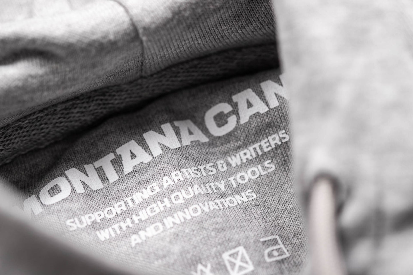 Montana Basic Logo Hoodie / Grey